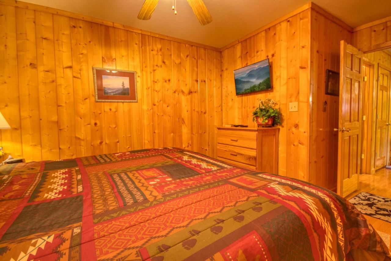 Smoky Mountain Getaway #435 Villa เซอเวียร์วีล ภายนอก รูปภาพ